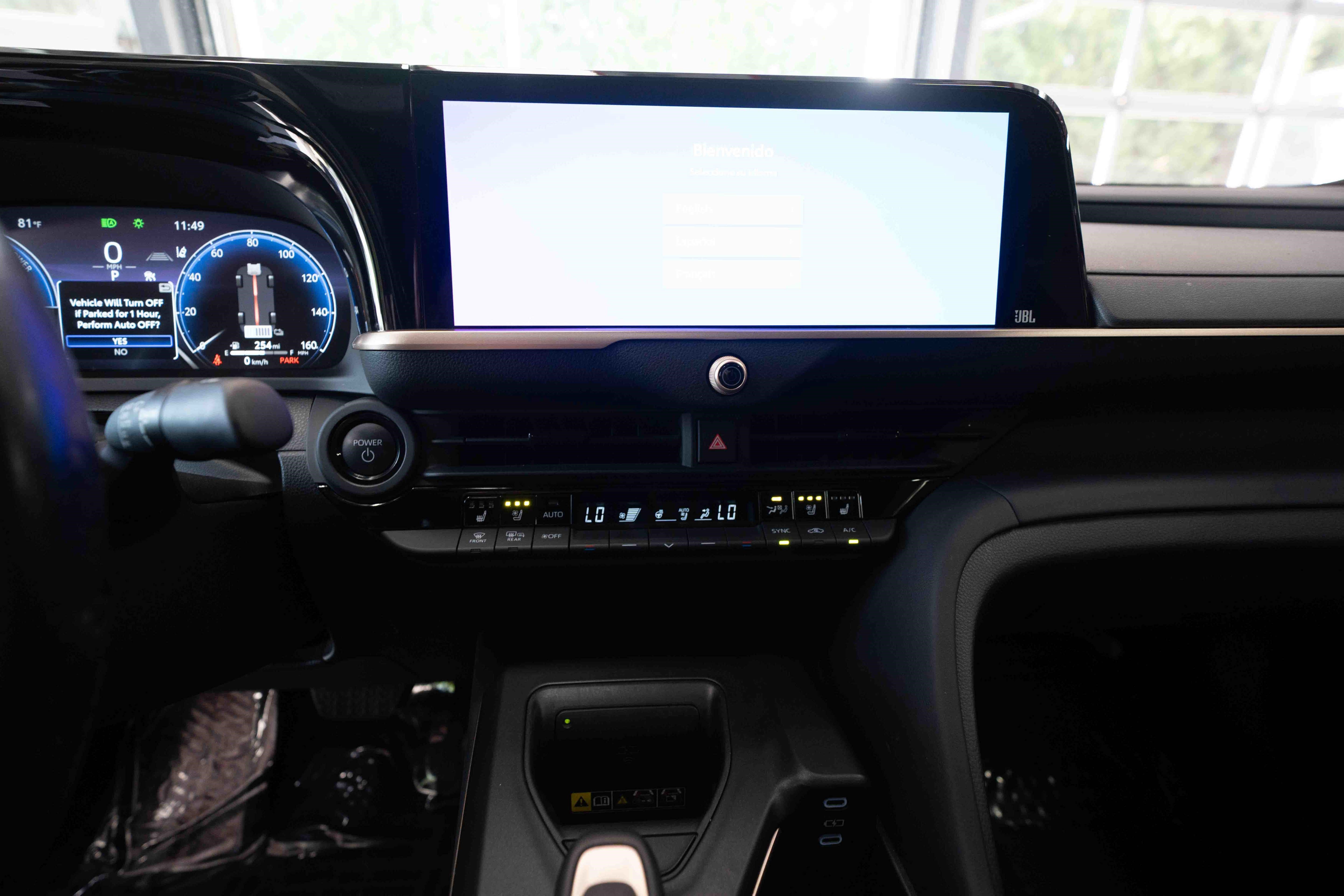 Used 2023 Toyota Crown AWD/4WD image 17