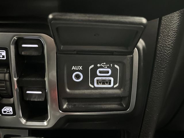 Used 2021 Jeep Wrangler Unlimited Rubicon 4xe w/ Steel Bumper Group image 24