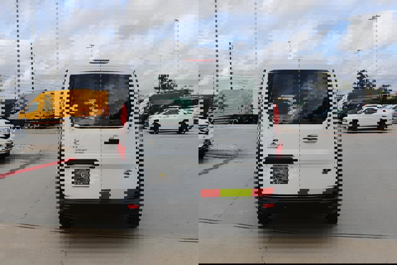 Used 2019 Ford Transit Connect XL image 4