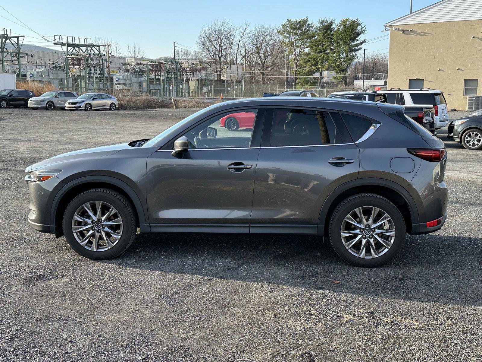 Used 2020 MAZDA CX-5 Signature image 5