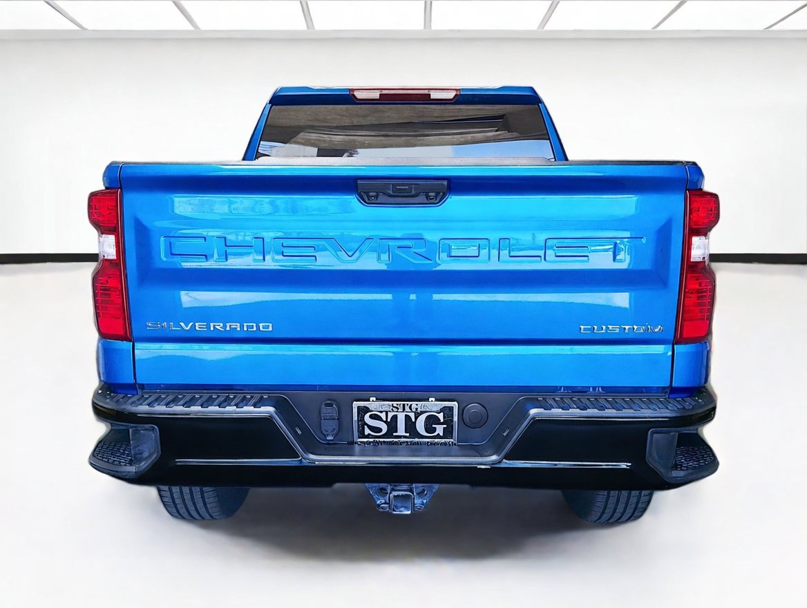Used 2023 Chevrolet Silverado 1500 Custom RWD image 4