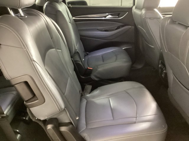 Used 2020 Buick Enclave Essence w/ Sport Touring Edition FWD image 23