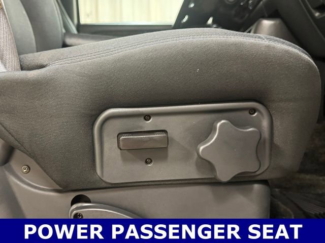 Used 2002 Chevrolet Avalanche 4x4 w/ Off-Road Suspension Pkg image 36