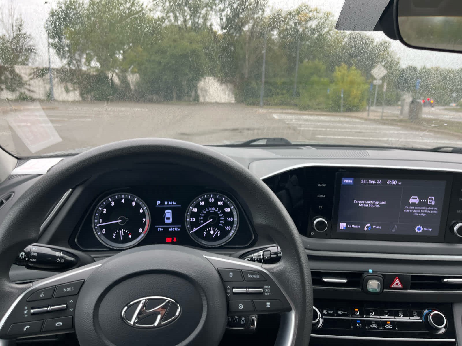 Used 2023 Hyundai Sonata SE FWD image 11