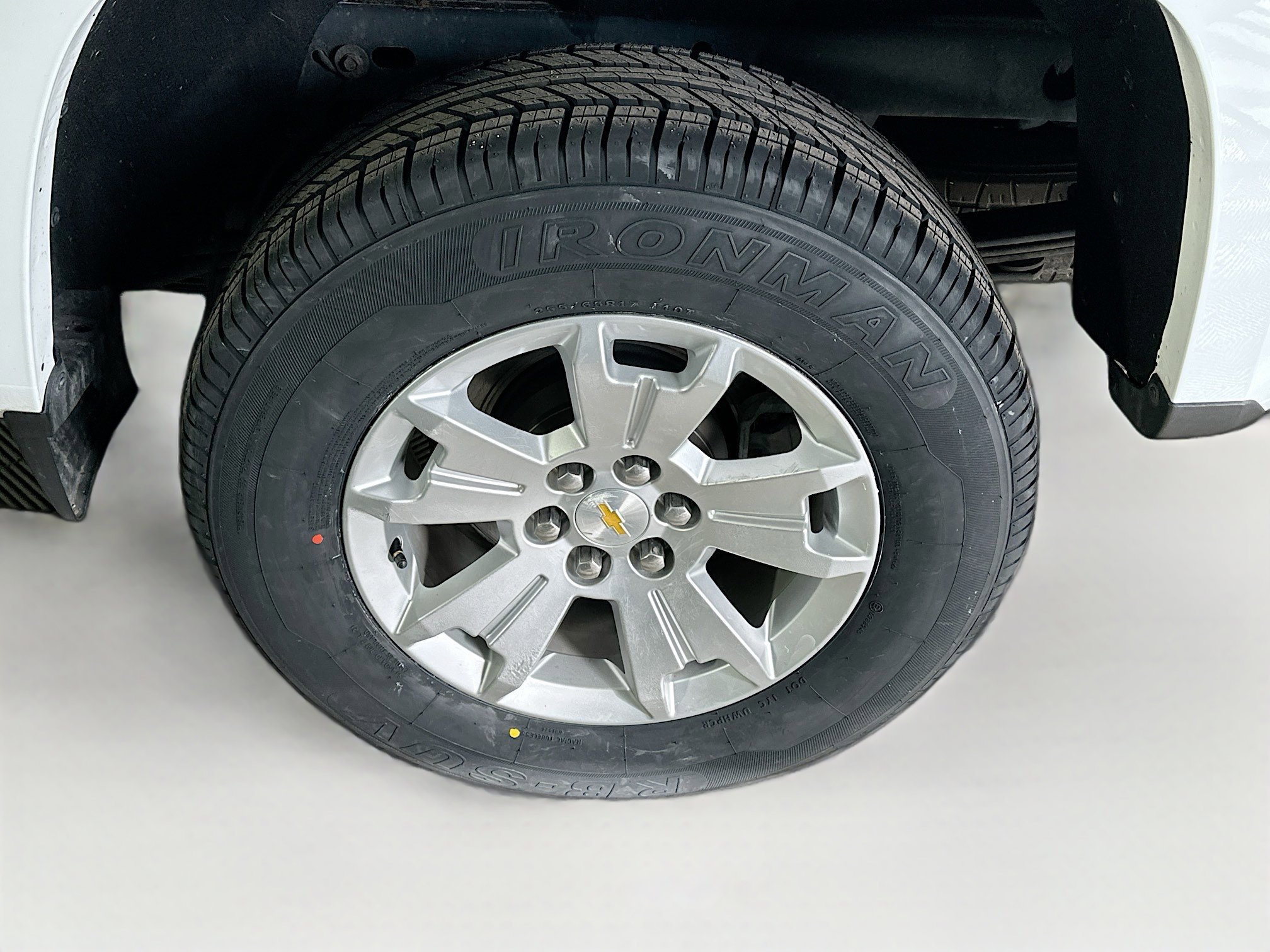 Used 2021 Chevrolet Colorado LT w/ Fleet Safety Package image 11