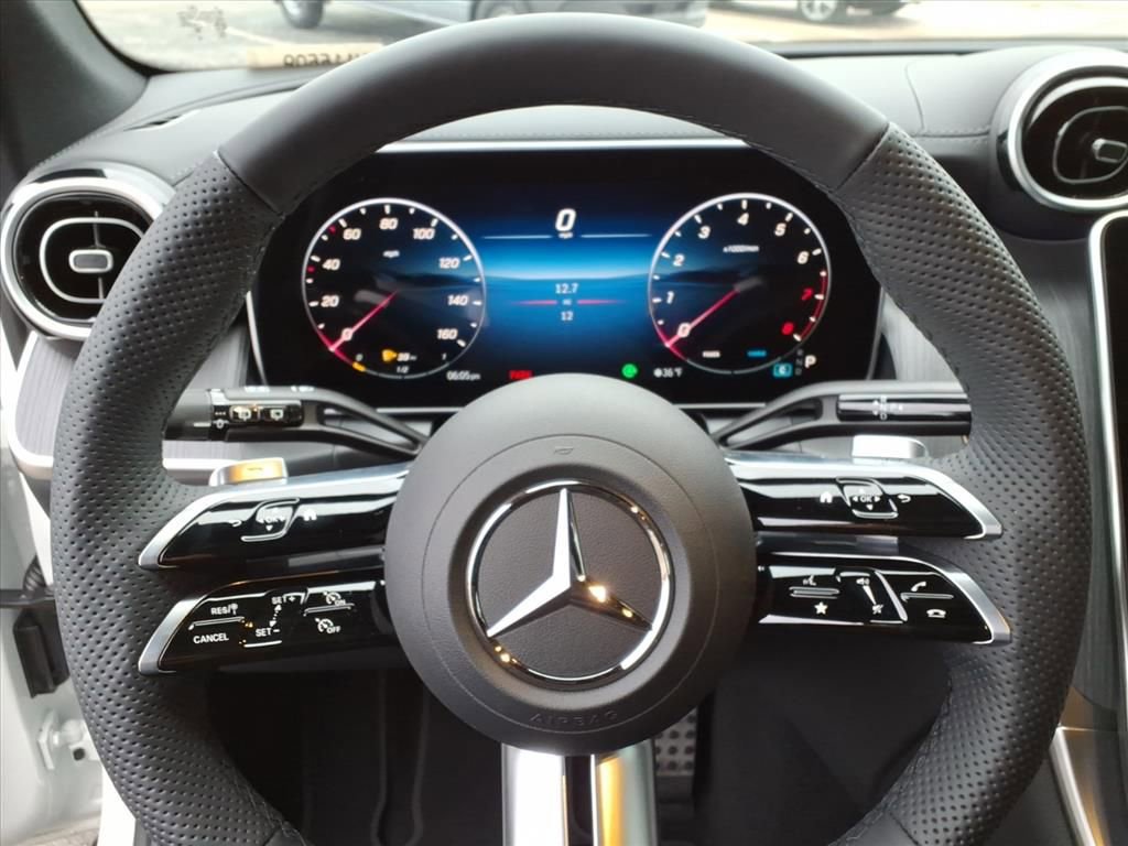 New 2026 Mercedes-Benz GLC 300 4MATIC image 19