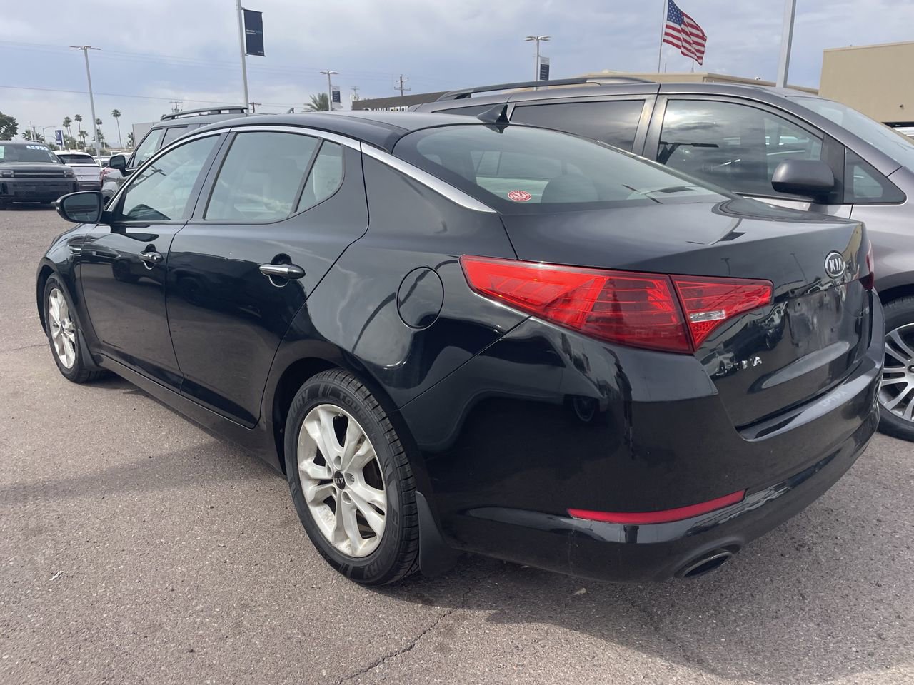 Used 2011 Kia Optima EX image 13