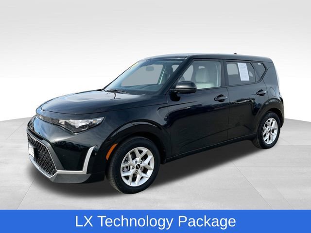 Used 2023 Kia Soul LX w/ LX Technology Package
