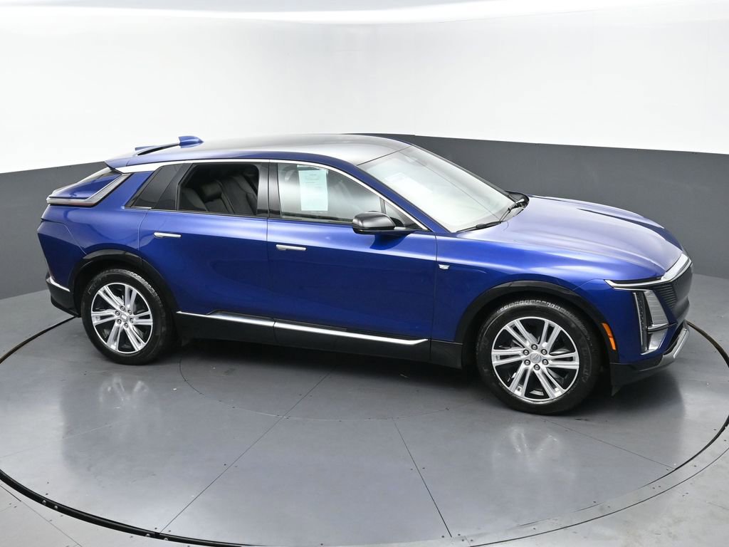 Used 2024 Cadillac Lyriq Tech image 41