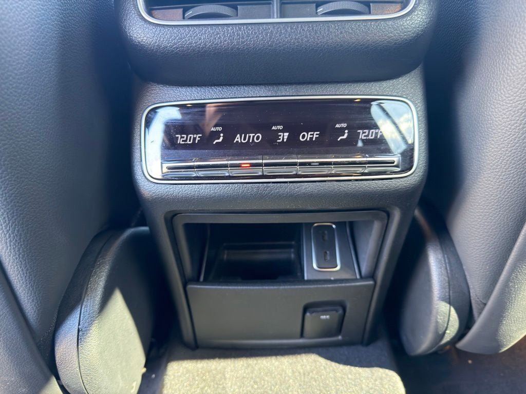 Used 2023 Mercedes-Benz GLS 450 4MATIC image 27