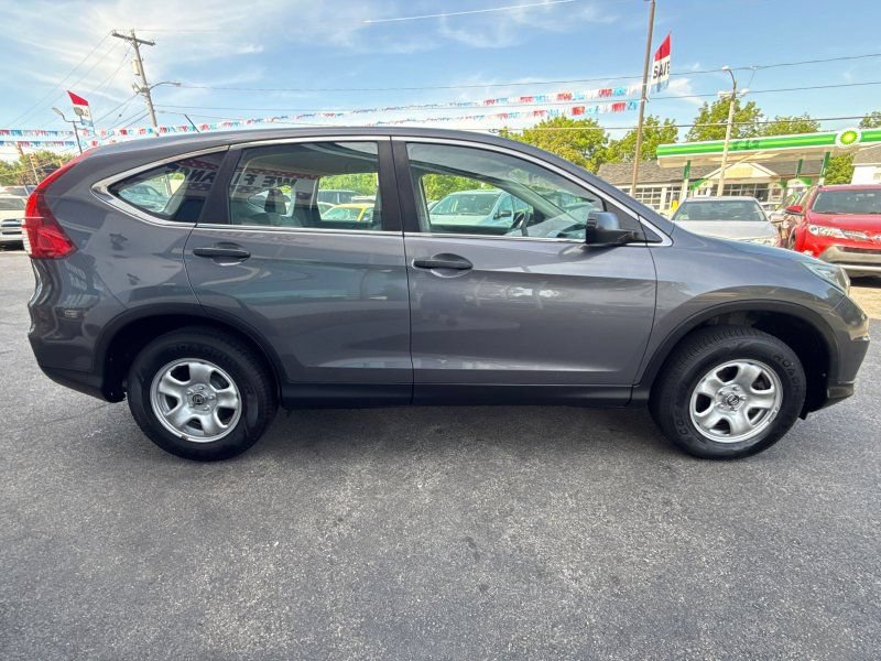 Used 2015 Honda CR-V LX image 4