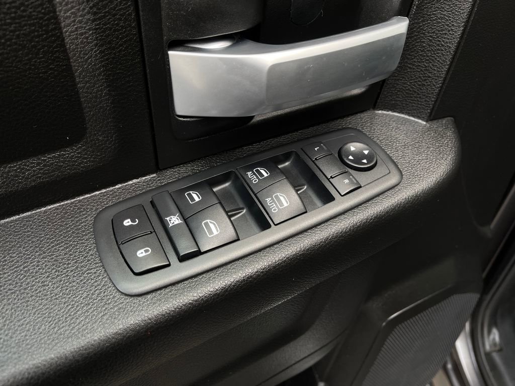 Used 2019 RAM 2500 Tradesman image 13