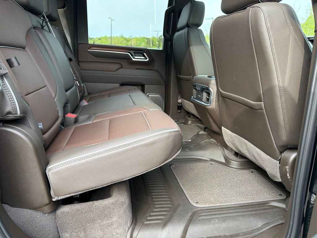 Used 2025 GMC Sierra 2500 Denali w/ Denali Reserve Package image 36