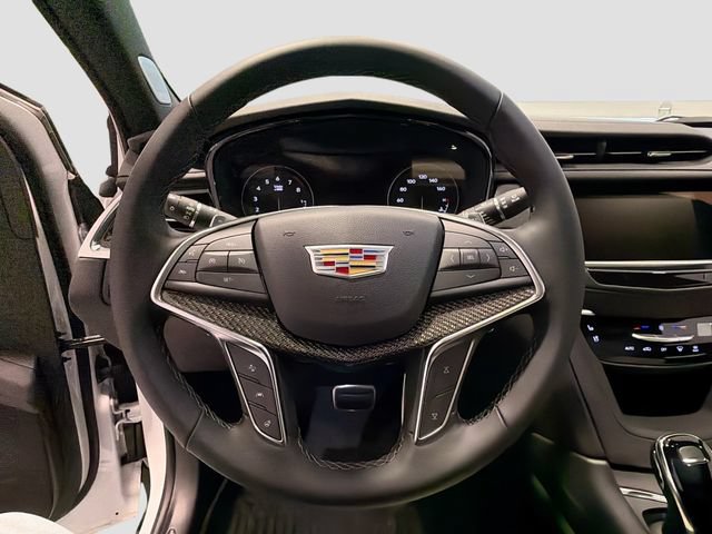 New 2025 Cadillac XT5 Sportv w/ Technology Package AWD/4WD image 9