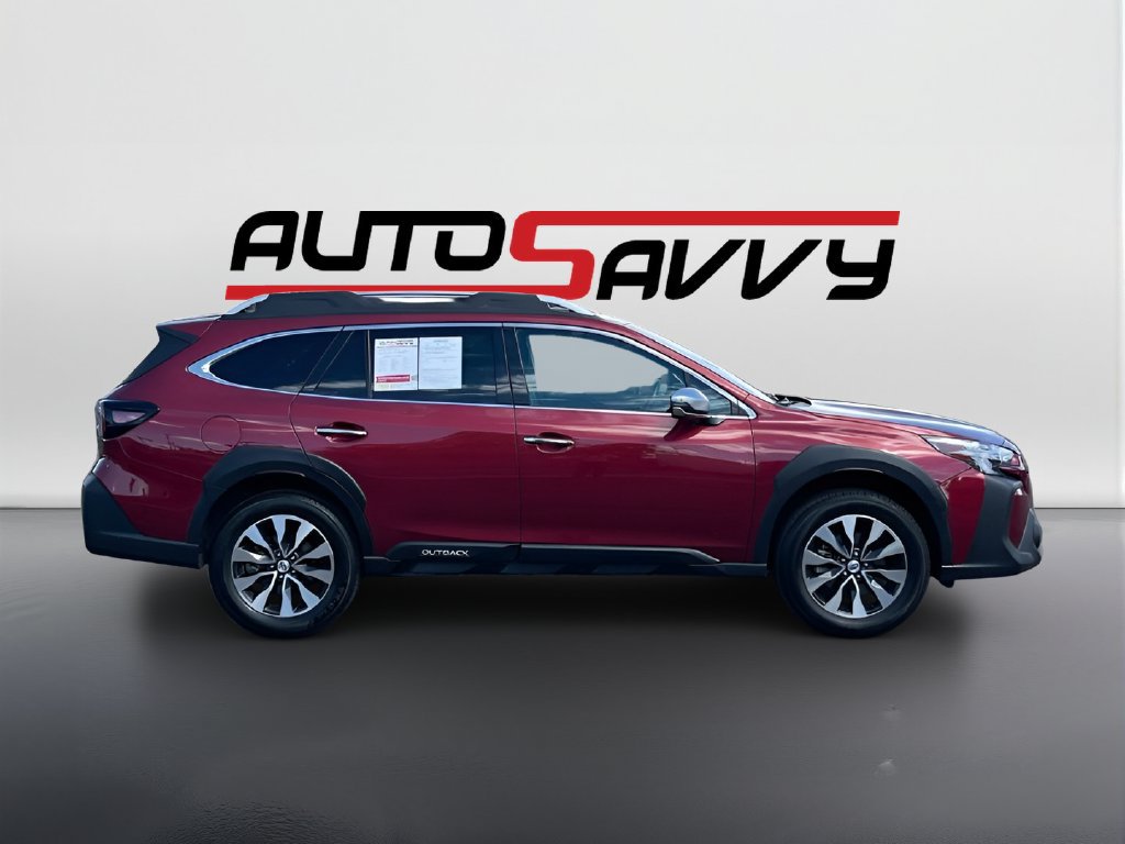 Used 2023 Subaru Outback Touring AWD/4WD image 8