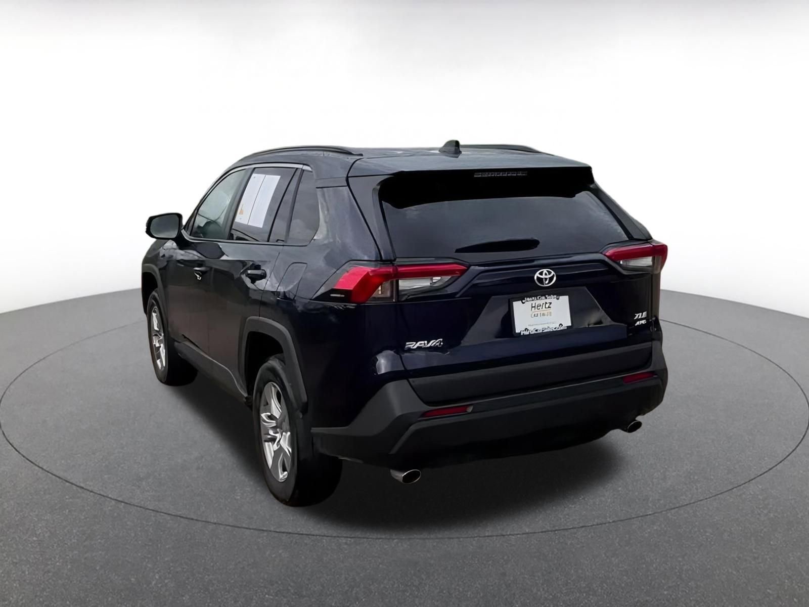 Used 2025 Toyota RAV4 XLE image 10