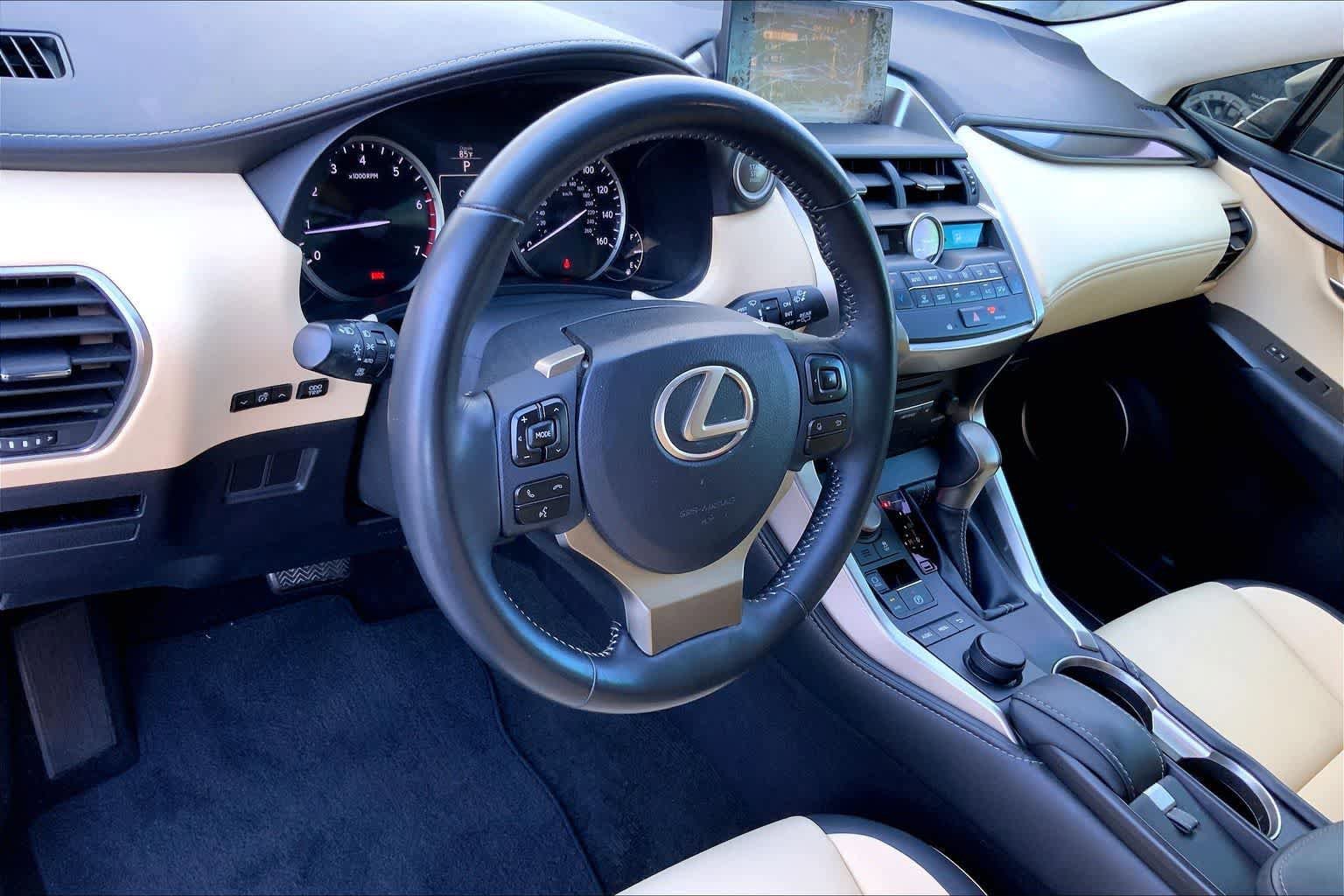 Used 2015 Lexus NX 200t FWD image 3