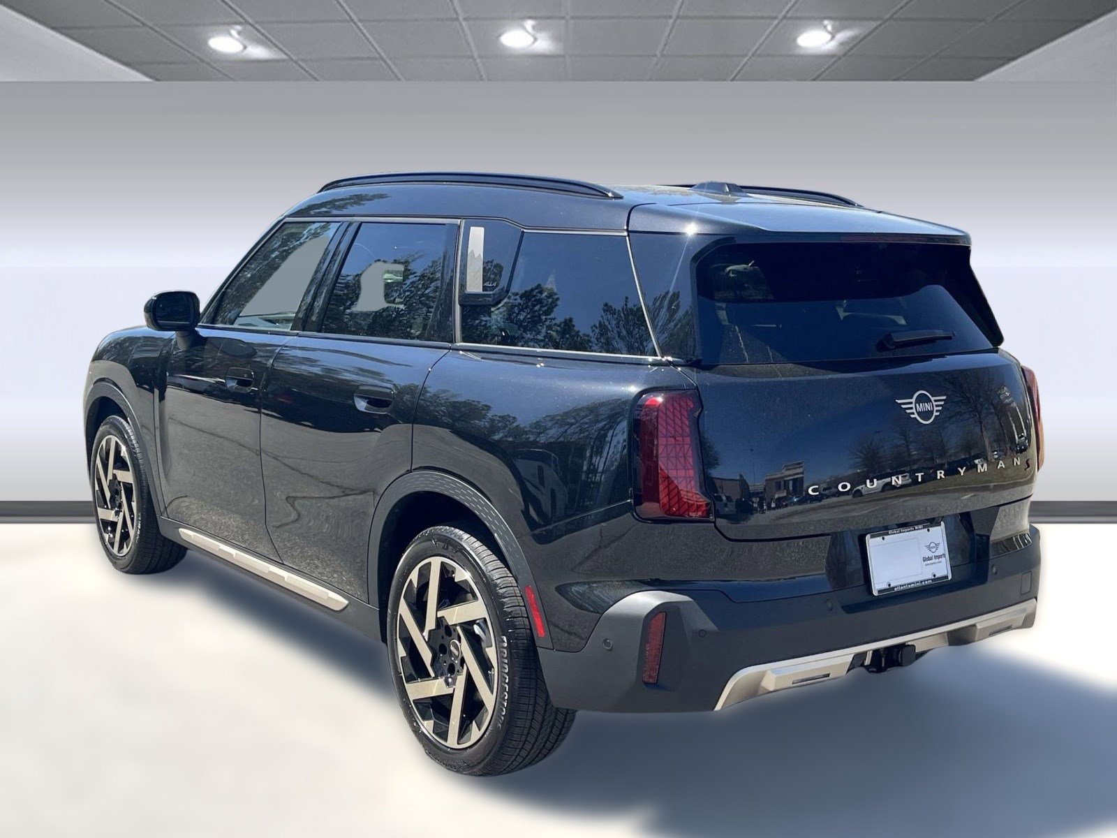 Used 2025 MINI Cooper Countryman S w/ Comfort Package Max image 3