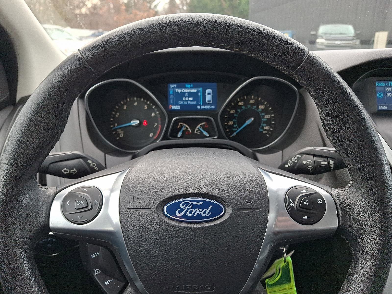 Used 2014 Ford Focus SE w/ Equipment Group 201A image 18