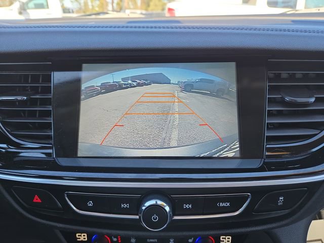 Used 2018 Buick Regal Essence w/ Driver Confidence Package #1 AWD/4WD image 29