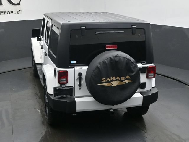 Used 2016 Jeep Wrangler Unlimited Sahara w/ Connectivity Group AWD/4WD image 55