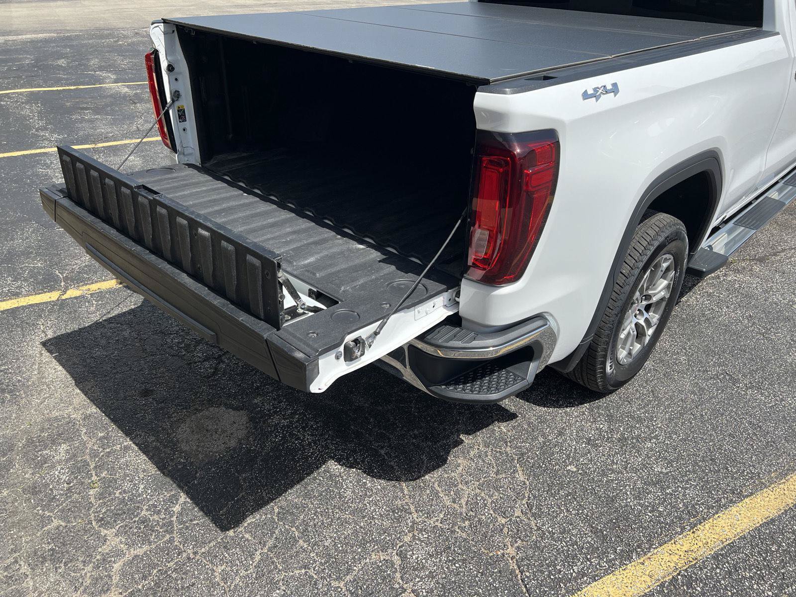 Used 2020 GMC Sierra 1500 SLT w/ SLT Convenience Package AWD/4WD image 56