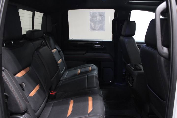 Used 2024 GMC Sierra 2500 AT4 w/ AT4 Premium Plus Package image 31