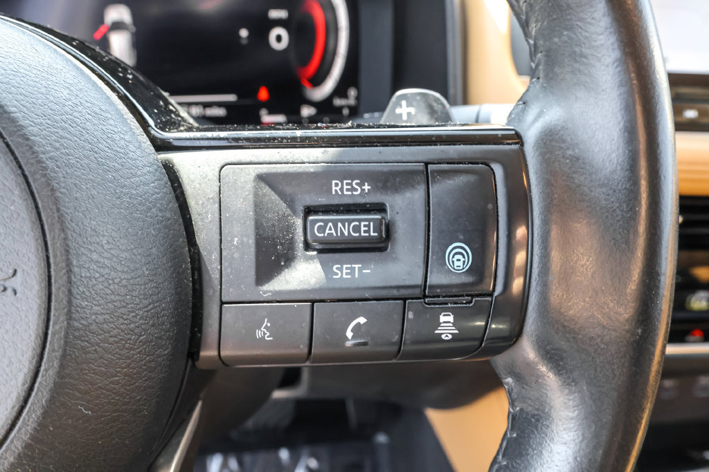Used 2023 Nissan Rogue Platinum w/ Platinum Premium Package AWD/4WD image 24