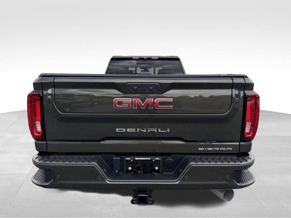 Used 2022 GMC Sierra 3500 Denali AWD/4WD image 18