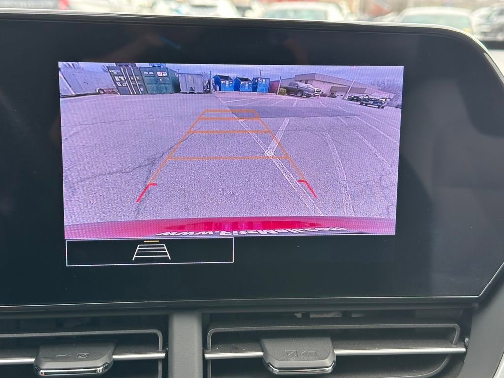 Used 2024 Chevrolet Trax RS image 25