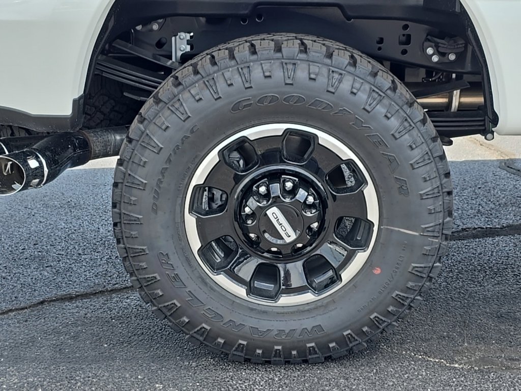 New 2026 Ford F350 4x4 Crew Cab Super Duty image 61