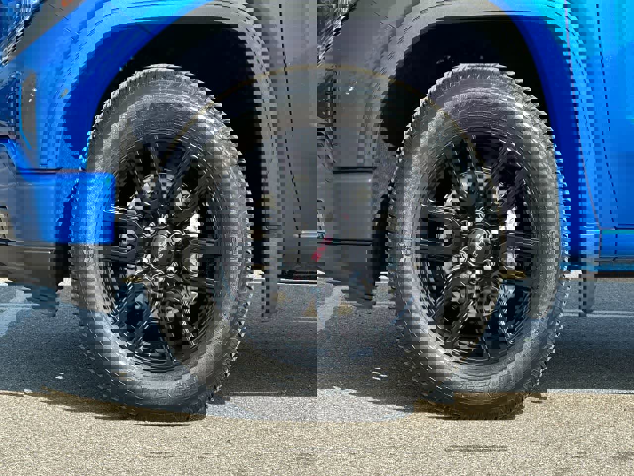 Used 2024 GMC Sierra 1500 Elevation image 38