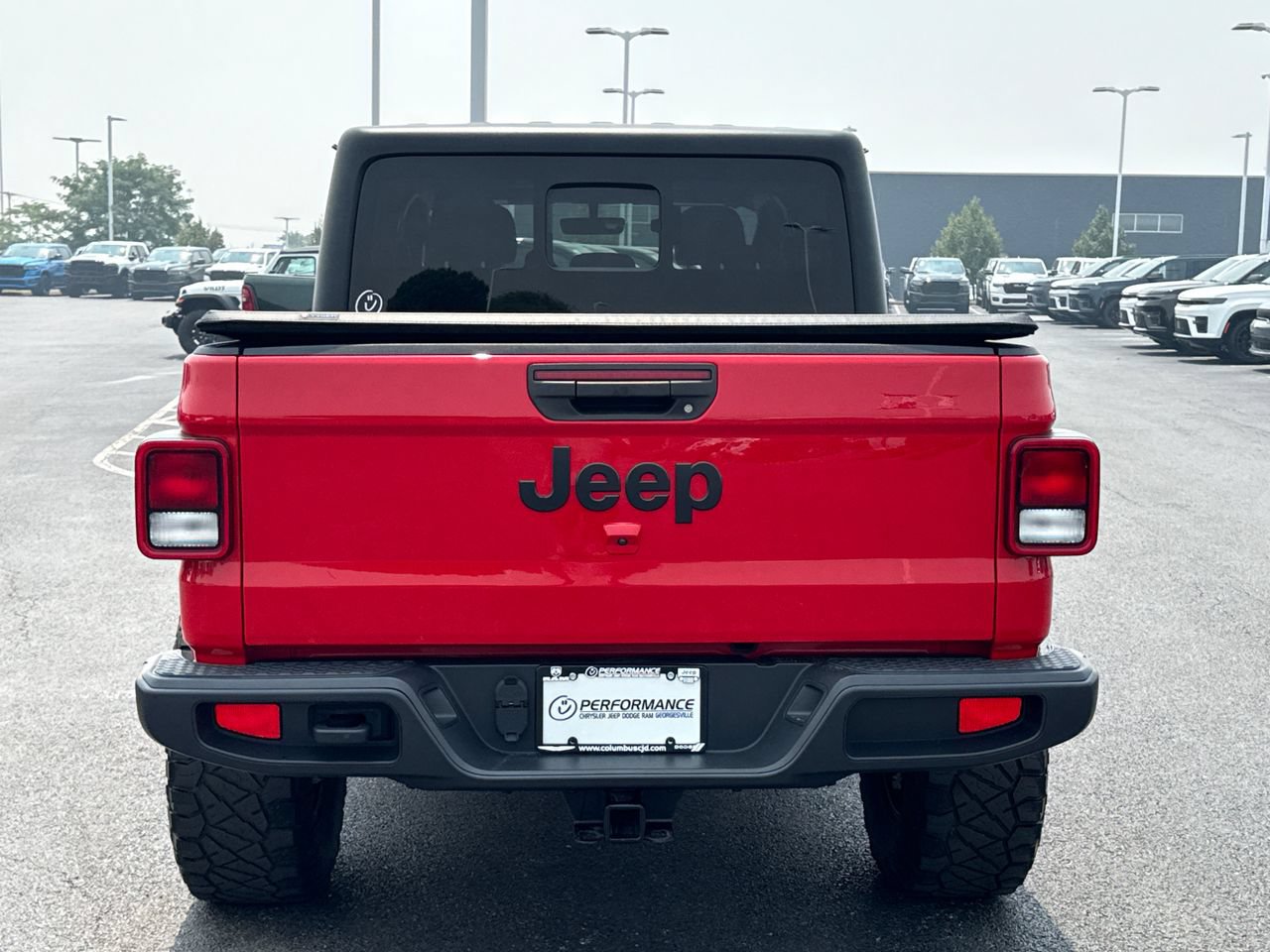Used 2022 Jeep Gladiator Sport AWD/4WD image 4