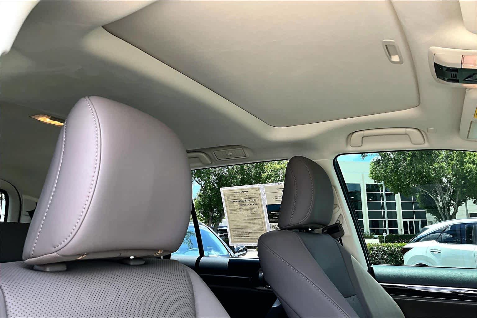 Used 2022 Lexus GX 460 Premium w/ Premium Plus Package AWD/4WD image 14