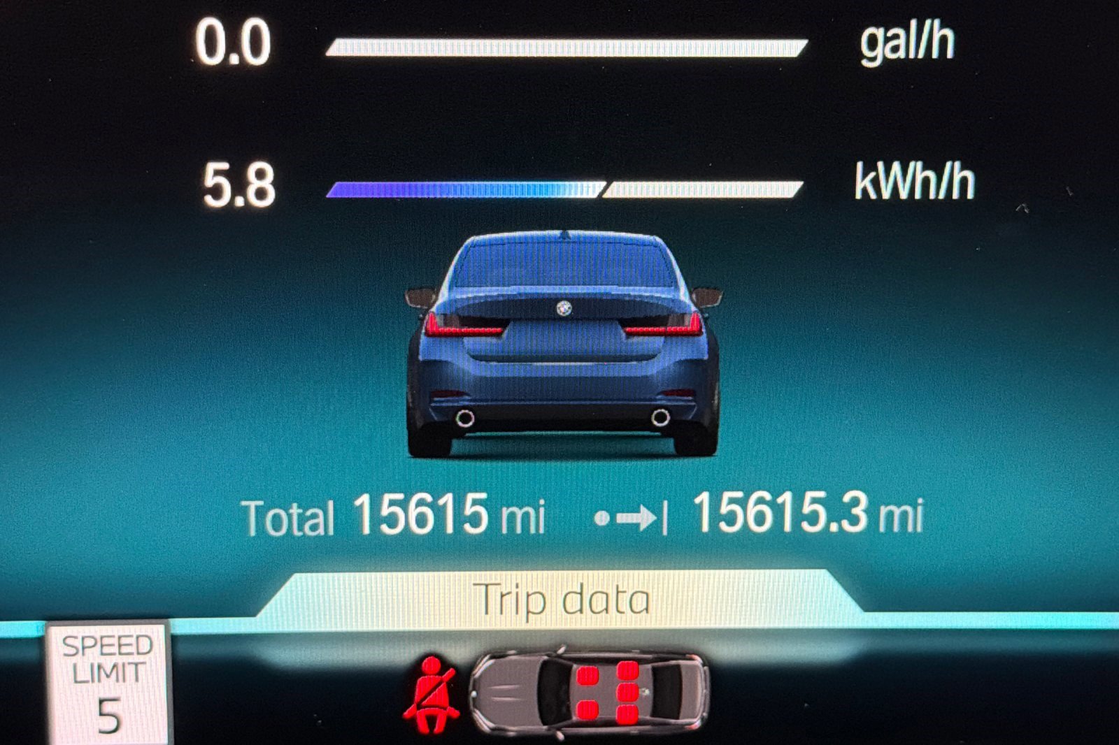 Certified 2023 BMW 330e w/ Driving Assistance Package image 33