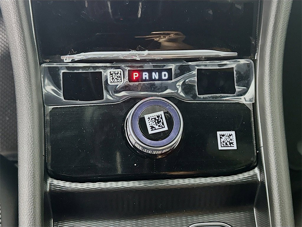 New 2025 Jeep Grand Cherokee Altitude image 12