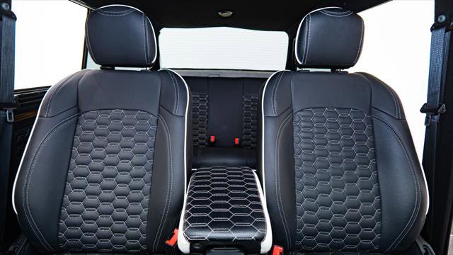 Used 1988 Jeep Grand Wagoneer image 31