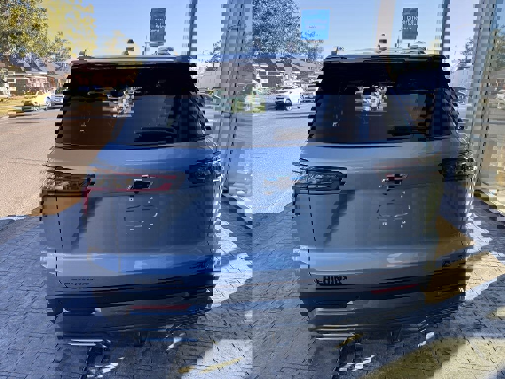 New 2026 Chevrolet Equinox ACTIV w/ Convenience Package III image 3