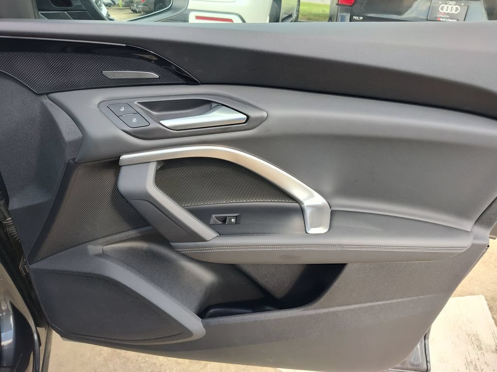 Certified 2025 Audi Q5 Prestige AWD/4WD image 33