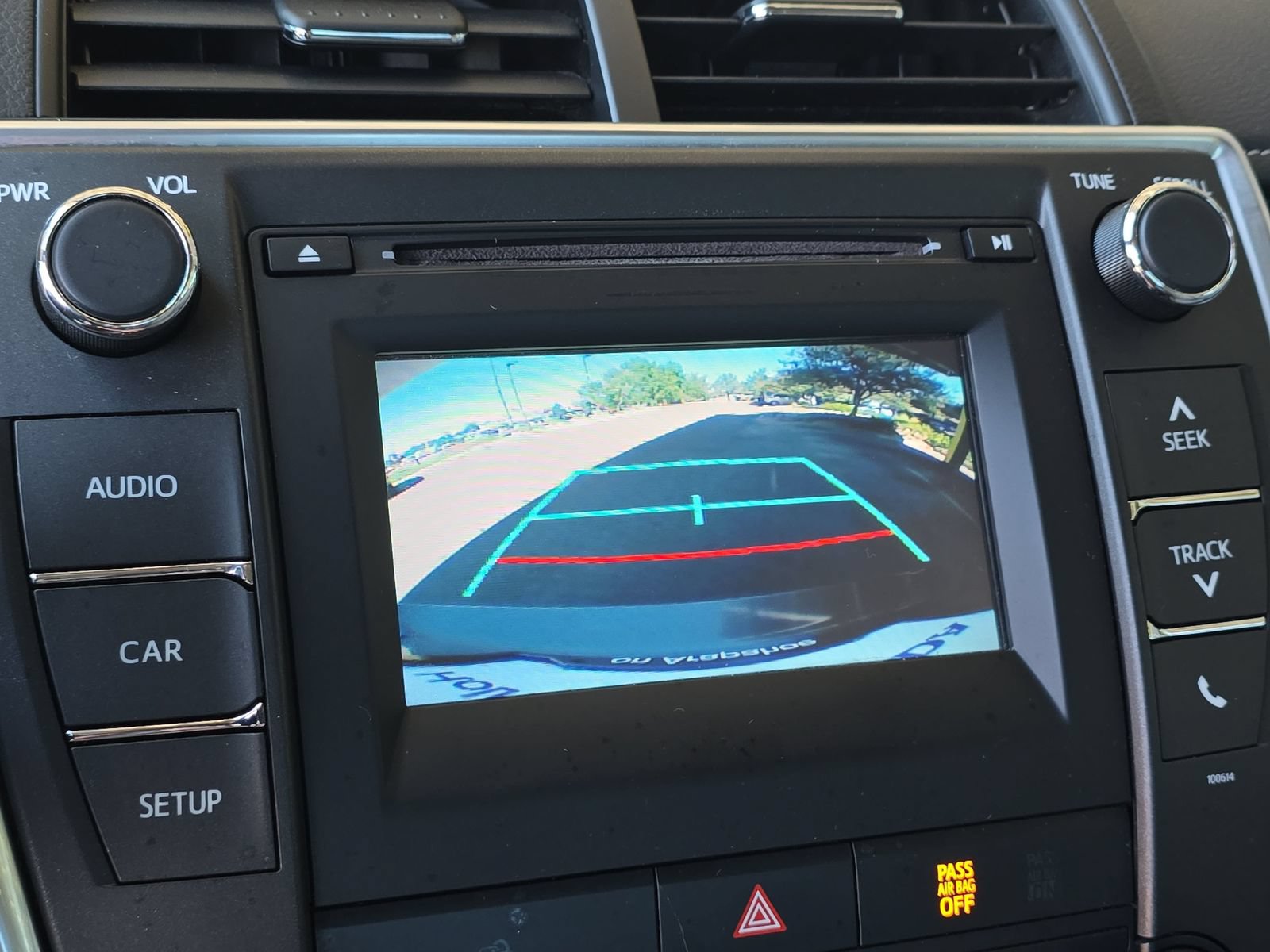 Used 2017 Toyota Camry LE FWD image 24