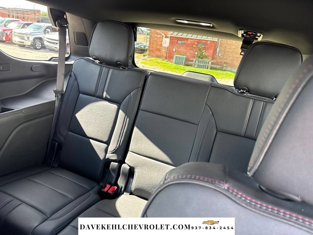 Used 2025 Chevrolet Tahoe RST w/ Comfort Package AWD/4WD image 24