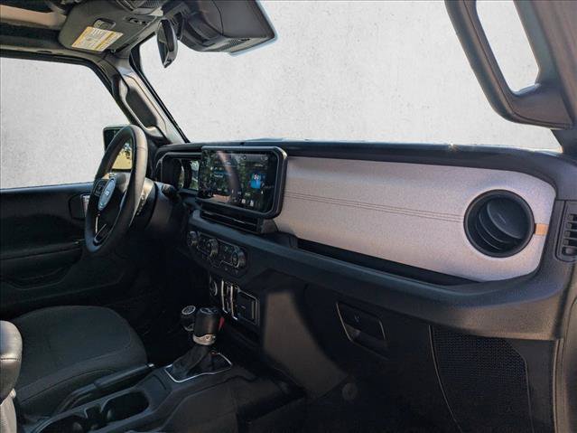 Used 2024 Jeep Wrangler Unlimited Sport AWD/4WD image 22