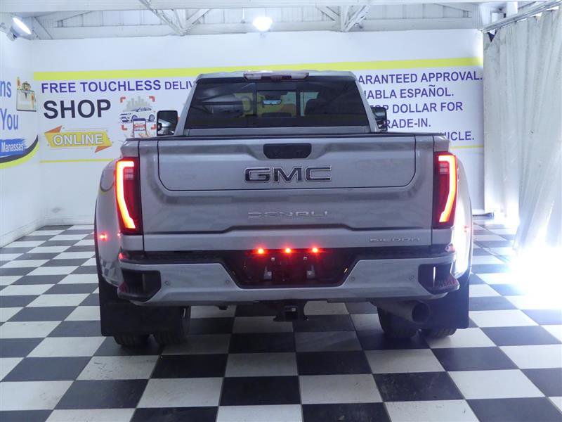 Used 2025 GMC Sierra 3500 Denali Ultimate AWD/4WD image 6