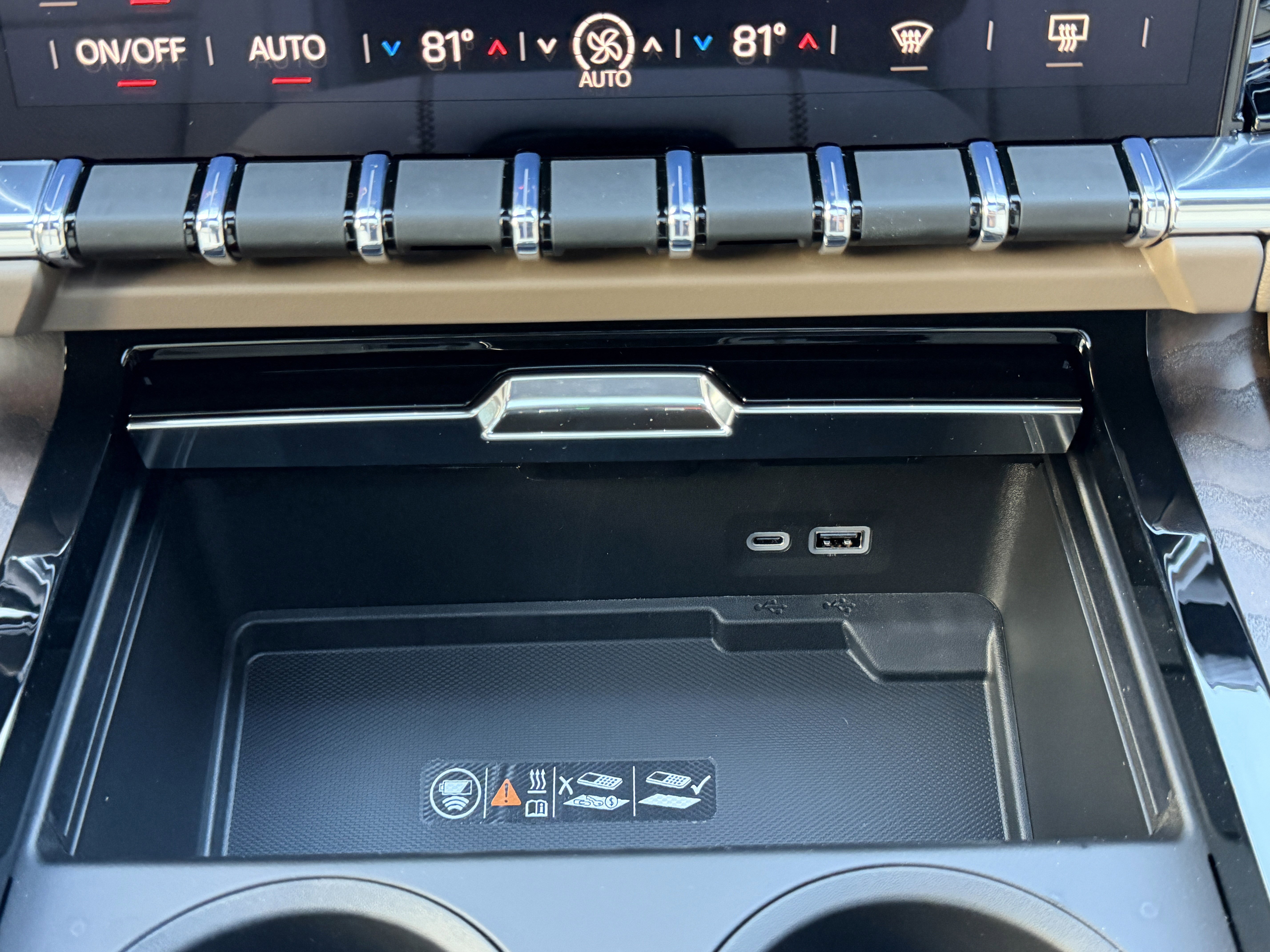 New 2026 GMC Yukon XL Denali image 25