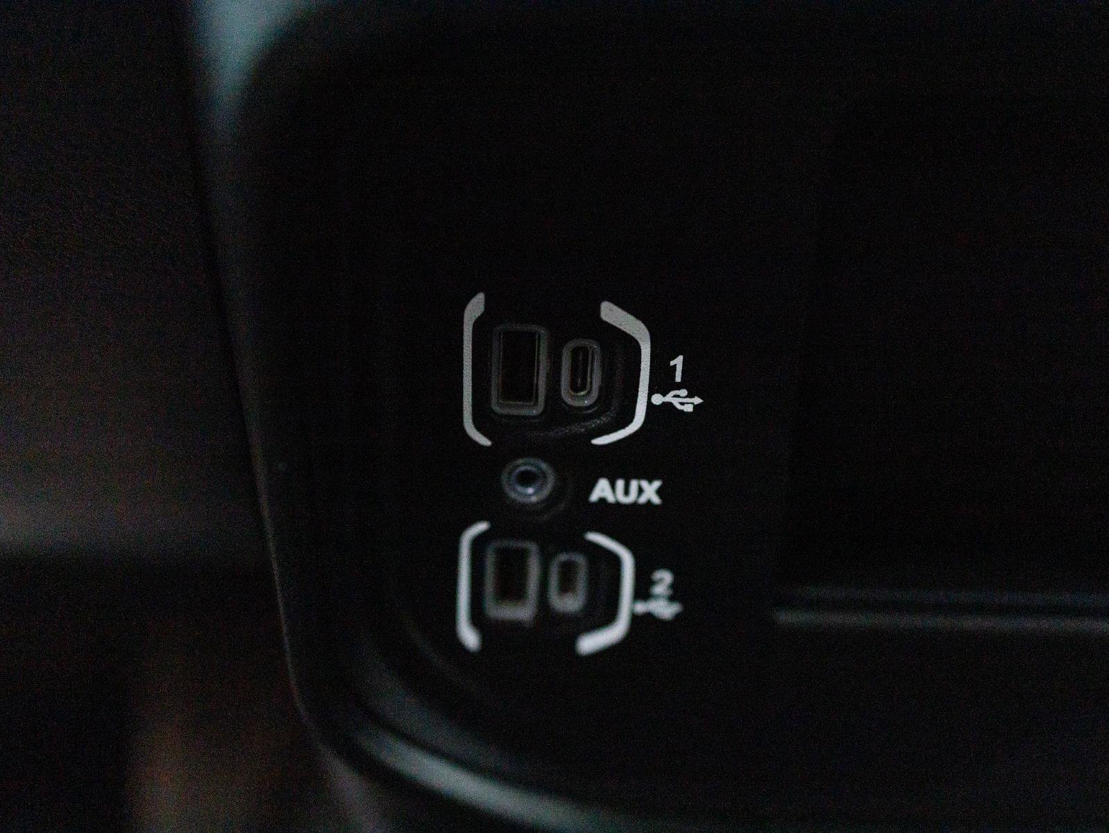 Used 2024 RAM 2500 Laramie image 39