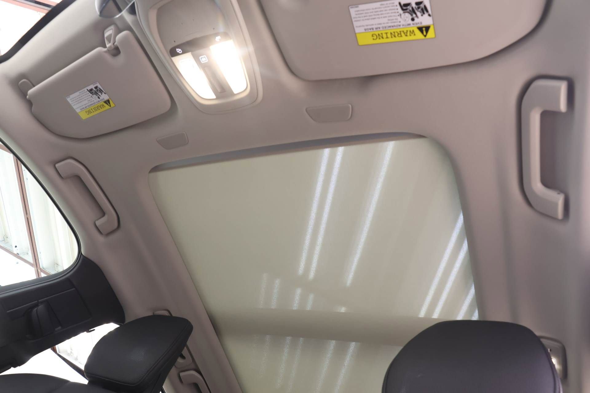 Certified 2024 Volvo XC60 B5 Plus w/ Protection Package Premier image 21