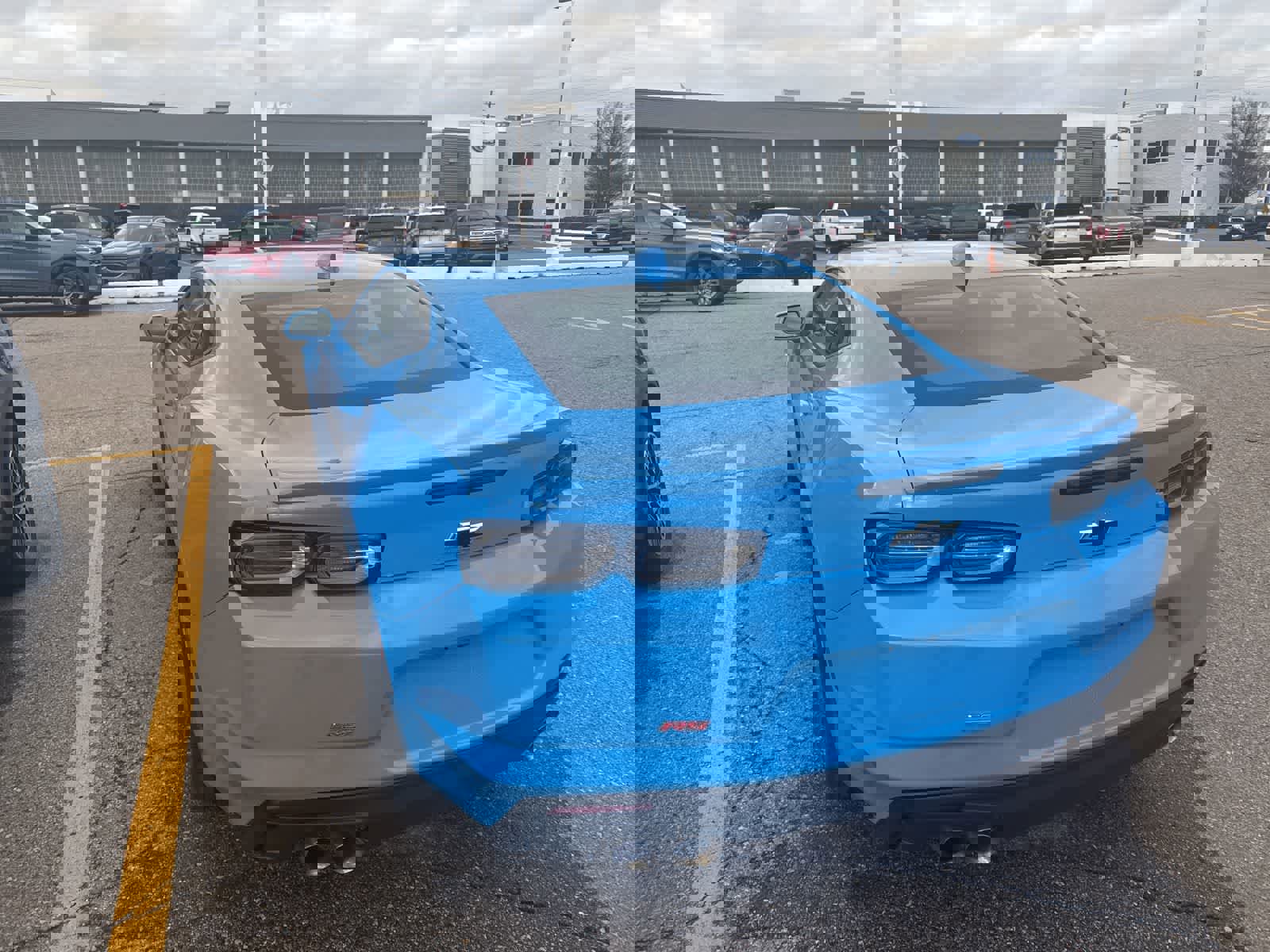 Used 2022 Chevrolet Camaro LT w/ RS Package image 7