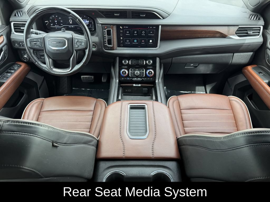 Used 2024 GMC Yukon XL Denali Ultimate AWD/4WD image 11
