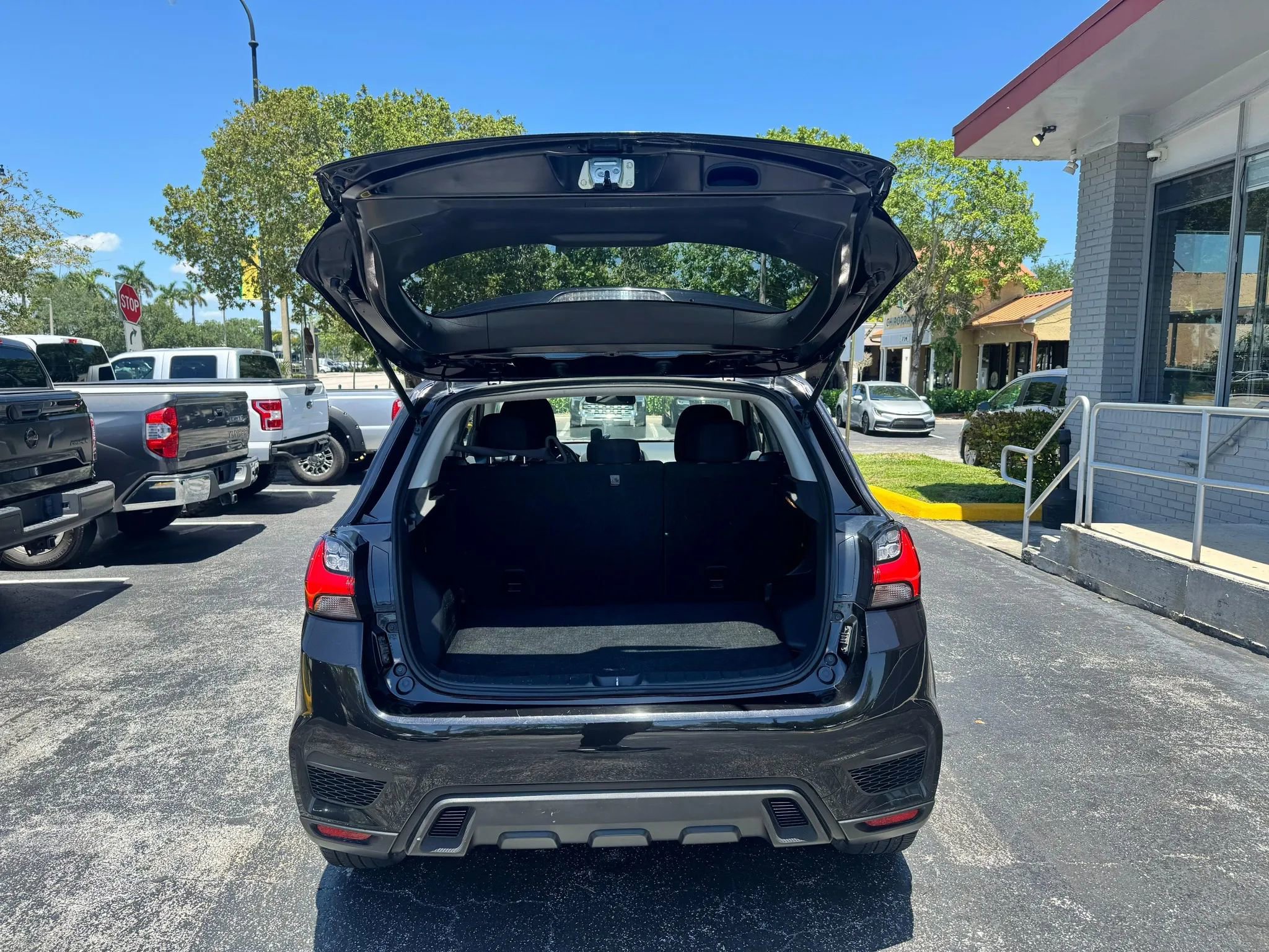 Used 2021 Mitsubishi Outlander Sport ES AWD/4WD image 7