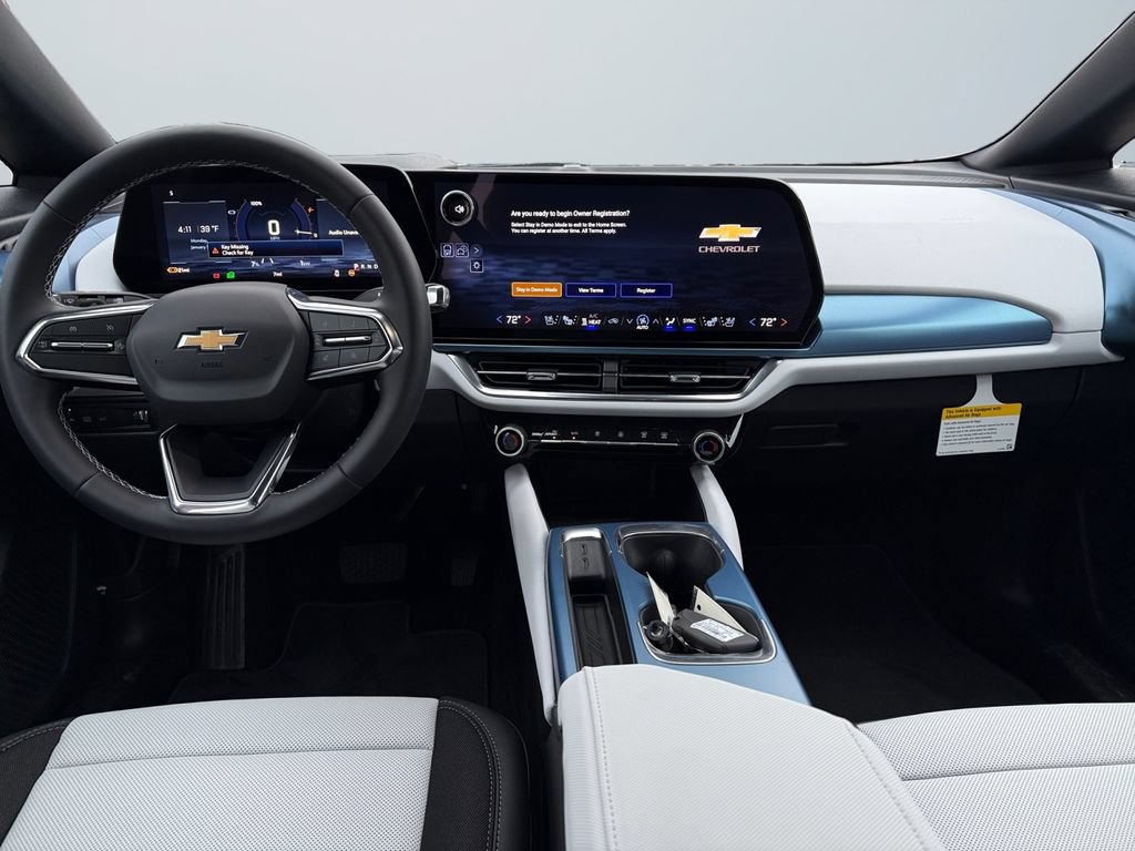 New 2026 Chevrolet Equinox EV LT w/ Convenience Package II AWD/4WD image 10